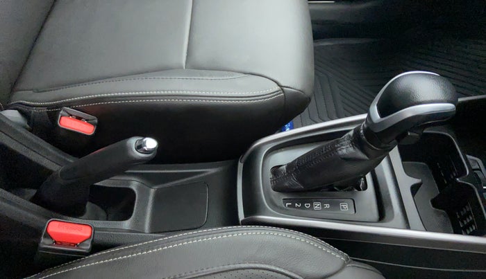 2020 Maruti XL6 ALPHA AT SHVS, Petrol, Automatic, 11,548 km, Gear Lever