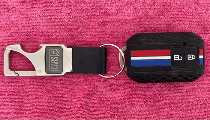 2020 Maruti XL6 ALPHA AT SHVS, Petrol, Automatic, 11,548 km, Key Close-up