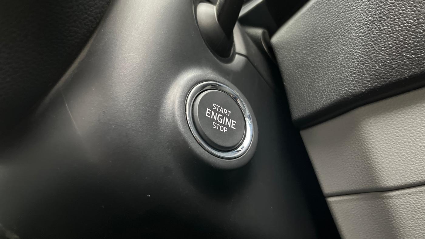 2022 Skoda KUSHAQ STYLE 1.5L TSI DSG, Petrol, Automatic, 13,307 km, Keyless Start/ Stop Button