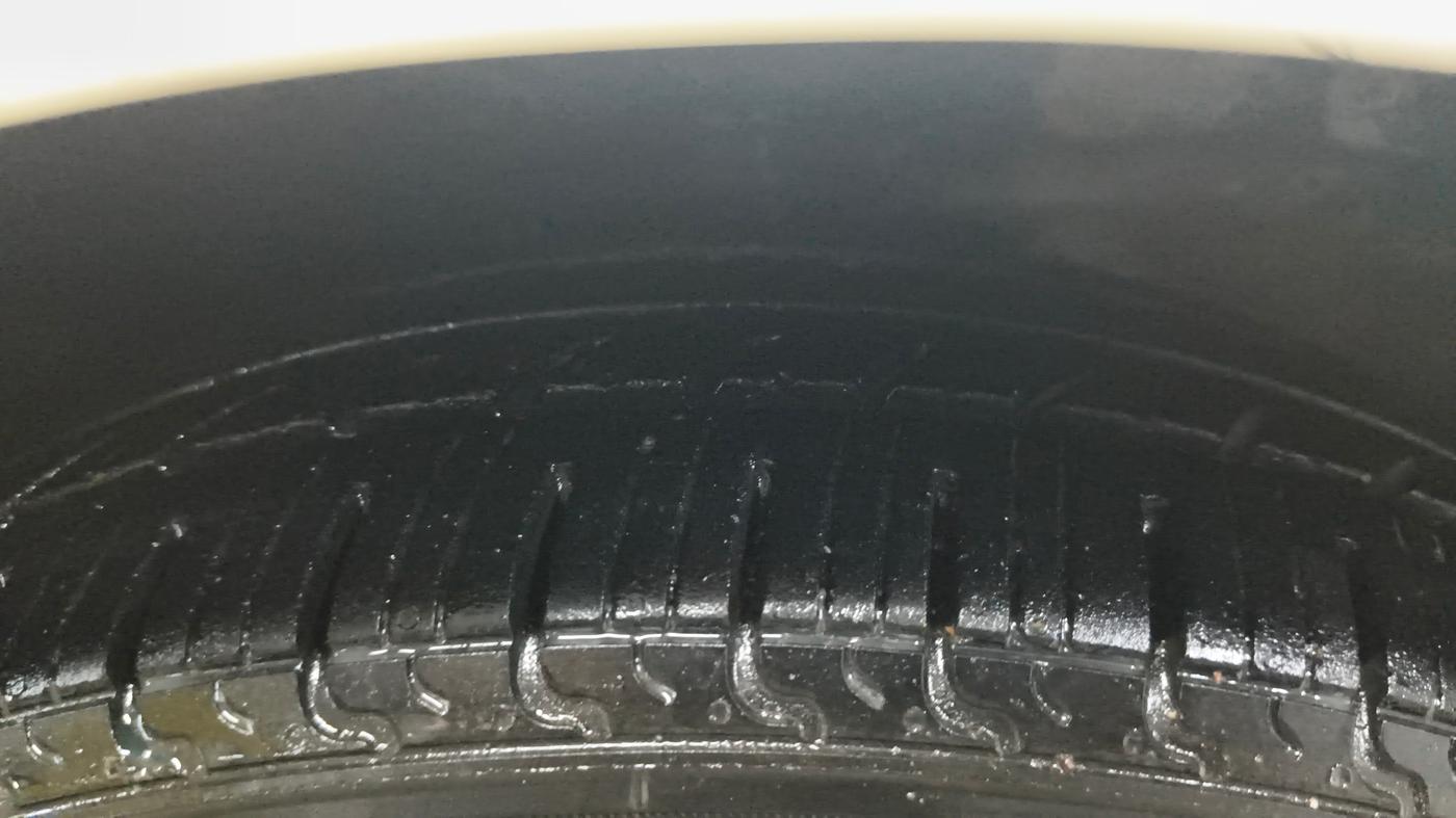 2016 Maruti Celerio ZXI, CNG, Manual, 63,915 km, Right Front Tyre Tread