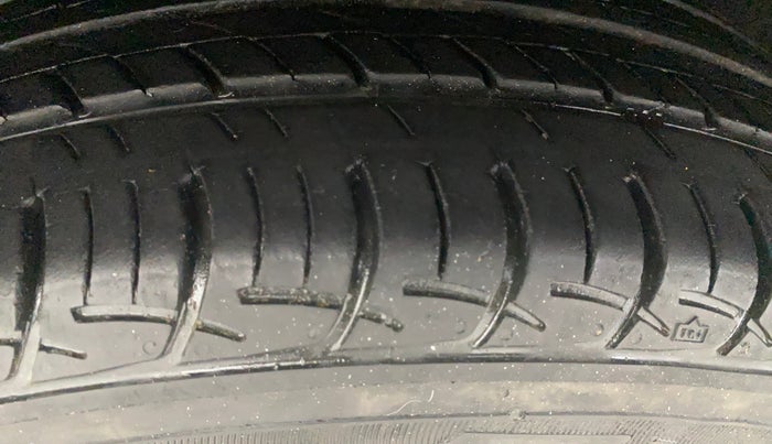 2018 Maruti Baleno DELTA PETROL 1.2, Petrol, Manual, 19,940 km, Right Rear Tyre Tread