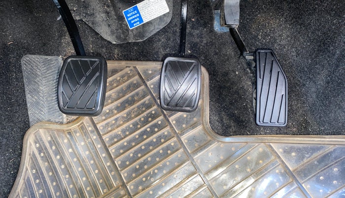 2018 Maruti Baleno DELTA PETROL 1.2, Petrol, Manual, 19,940 km, Pedals