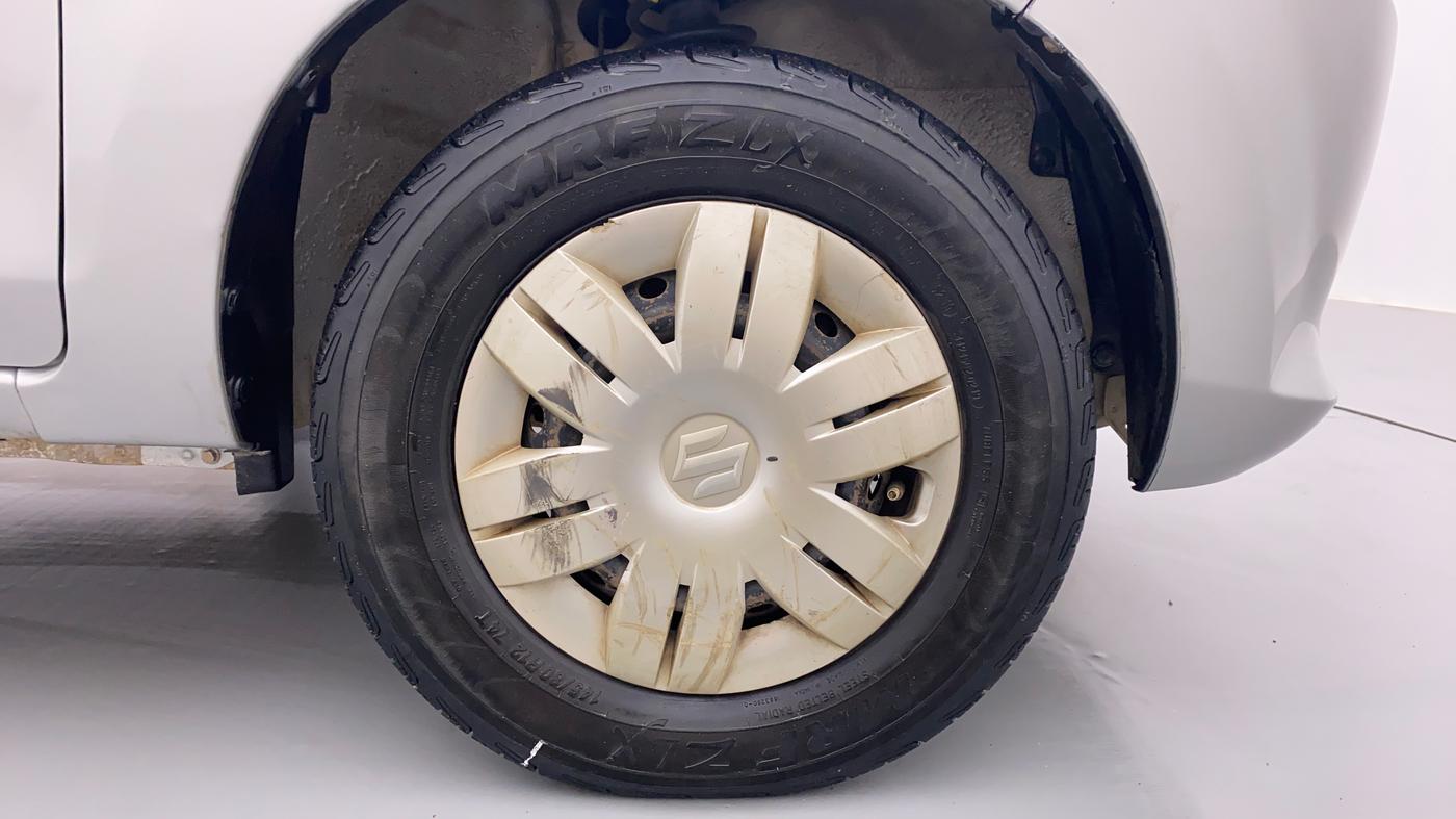 2014 Maruti Alto 800 LXI, Petrol, Manual, 69,277 km, Right Front Wheel