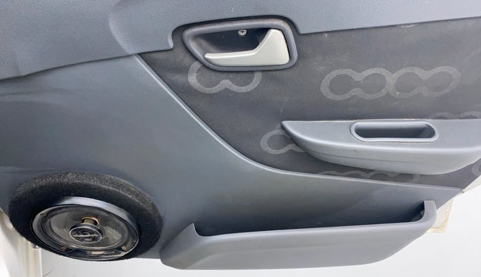 2014 Maruti Alto 800 LXI, Petrol, Manual, 69,277 km, Driver Side Door Panels Control