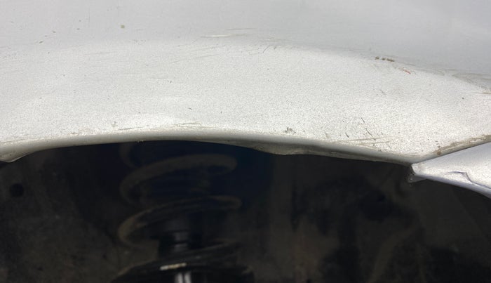 2013 Toyota Etios Liva G, Petrol, Manual, 77,156 km, Right fender - Lining missing