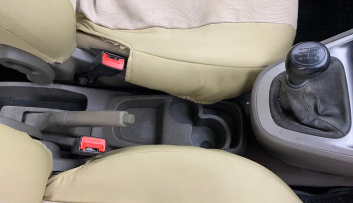 2015 Hyundai i10 MAGNA 1.1, Petrol, Manual, 49,188 km, Gear Lever