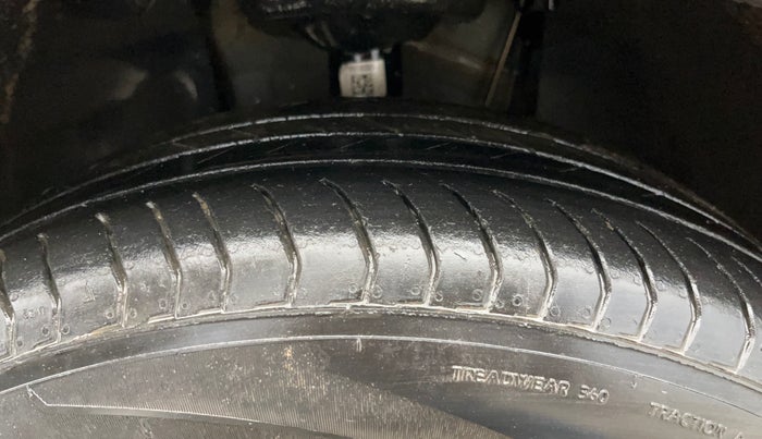 2023 Skoda KUSHAQ AMBITION 1.5 TSI MT, Petrol, Manual, 51,255 km, Left Front Tyre Tread