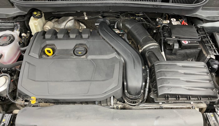 2023 Skoda KUSHAQ AMBITION 1.5 TSI MT, Petrol, Manual, 51,255 km, Engine View