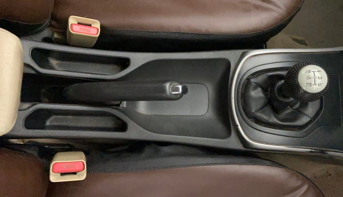 2018 Honda City 1.5L I-VTEC V MT, Petrol, Manual, 56,953 km, Gear Lever