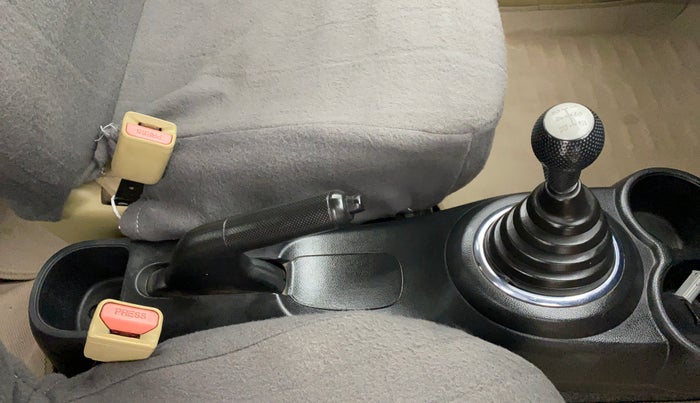 2015 Honda Brio 1.2 S MT I VTEC, Petrol, Manual, 45,067 km, Gear Lever