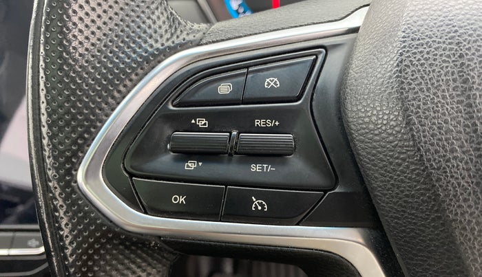 2019 MG HECTOR SHARP 2.0 DIESEL, Diesel, Manual, 30,490 km, Adaptive Cruise Control