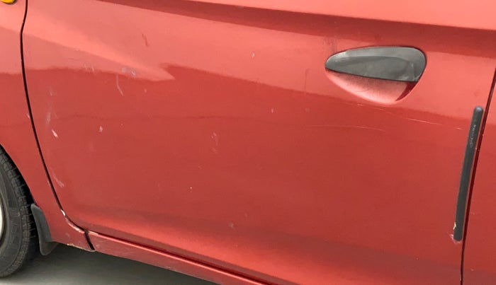 2013 Hyundai Eon MAGNA +, Petrol, Manual, 41,683 km, Front passenger door - Minor scratches