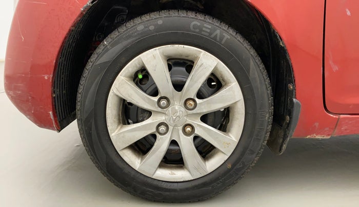 2013 Hyundai Eon MAGNA +, Petrol, Manual, 41,683 km, Left Front Wheel