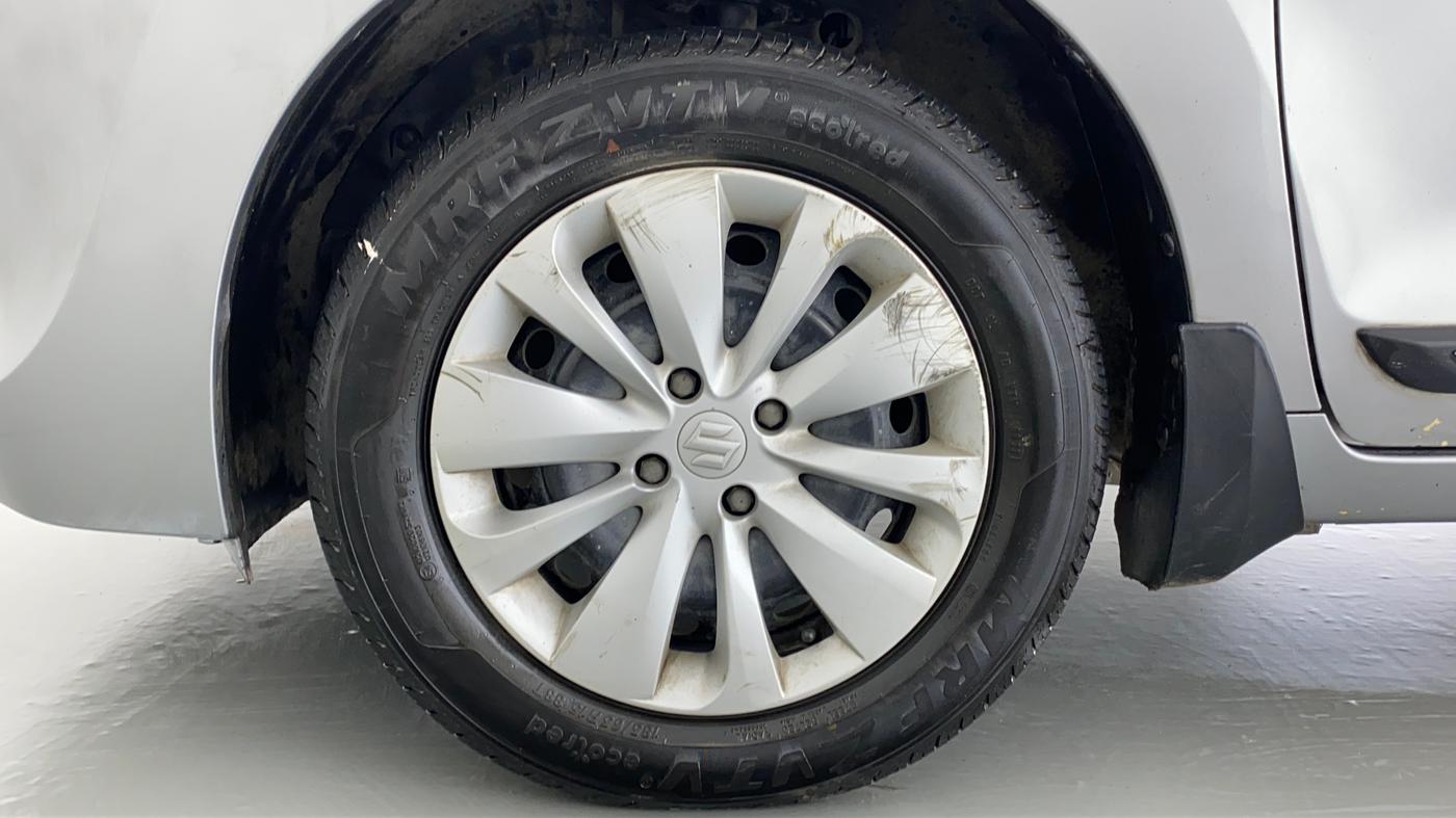 2017 Maruti Baleno DELTA PETROL 1.2, Petrol, Manual, 55,725 km, Left Front Wheel