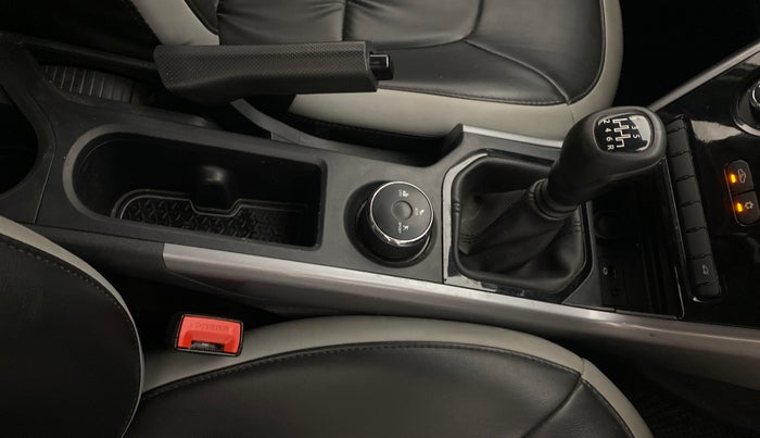 2023 Tata NEXON XM PLUS SUNROOF PETROL, Petrol, Manual, 27,881 km, Gear Lever