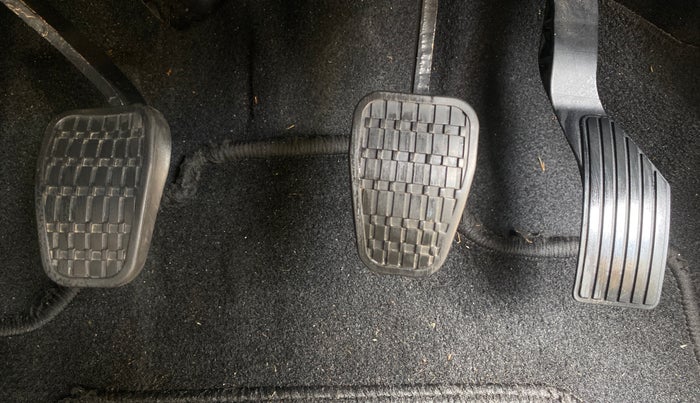 2023 Tata NEXON XM PLUS SUNROOF PETROL, Petrol, Manual, 27,881 km, Pedals