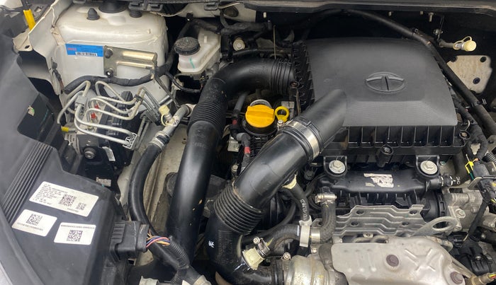 2023 Tata NEXON XM PLUS SUNROOF PETROL, Petrol, Manual, 27,881 km, Engine View - Right