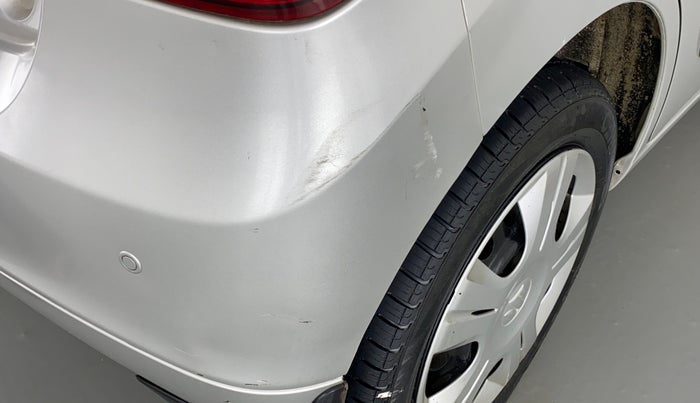 2017 Maruti Wagon R 1.0 VXI, CNG, Manual, 31,818 km, Rear bumper - Minor scratches