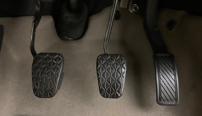 2019 Ford Figo Aspire 1.2 TITANIUM PETROL, Petrol, Manual, 44,419 km, Pedals