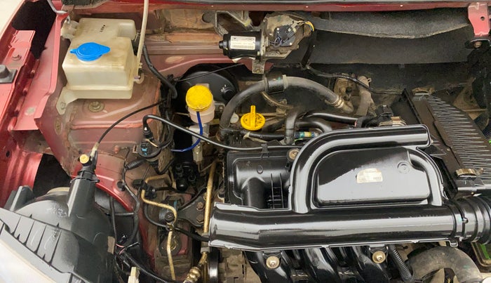 2016 Renault Kwid RXT 0.8, Petrol, Manual, 85,403 km, Engine View - Right