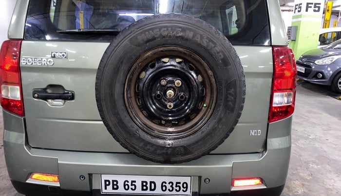 2022 Mahindra BOLERO NEO N10 R, Diesel, Manual, 48,901 km, Spare Tyre