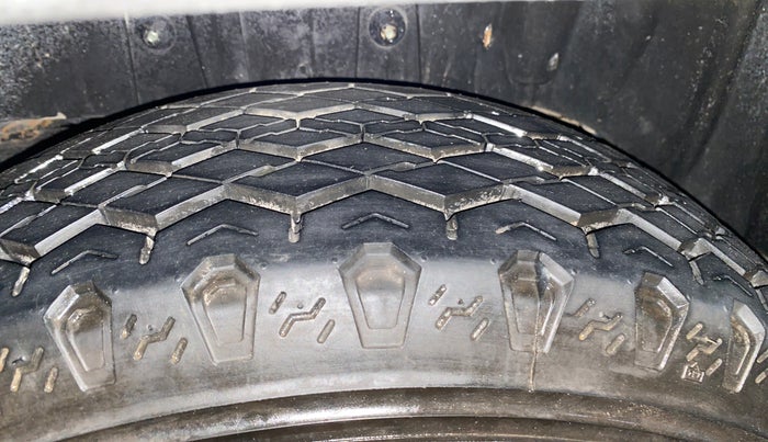 2022 Mahindra BOLERO NEO N10 R, Diesel, Manual, 48,901 km, Left Rear Tyre Tread