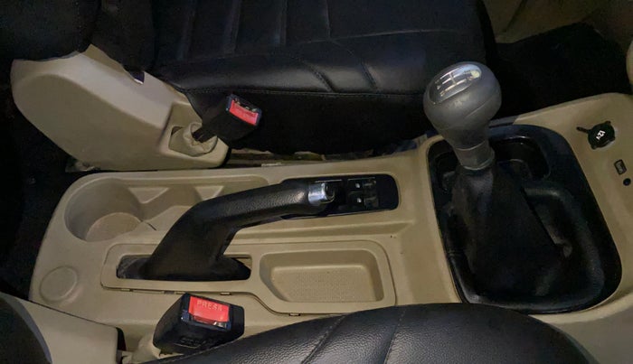 2022 Mahindra BOLERO NEO N10 R, Diesel, Manual, 48,901 km, Gear Lever