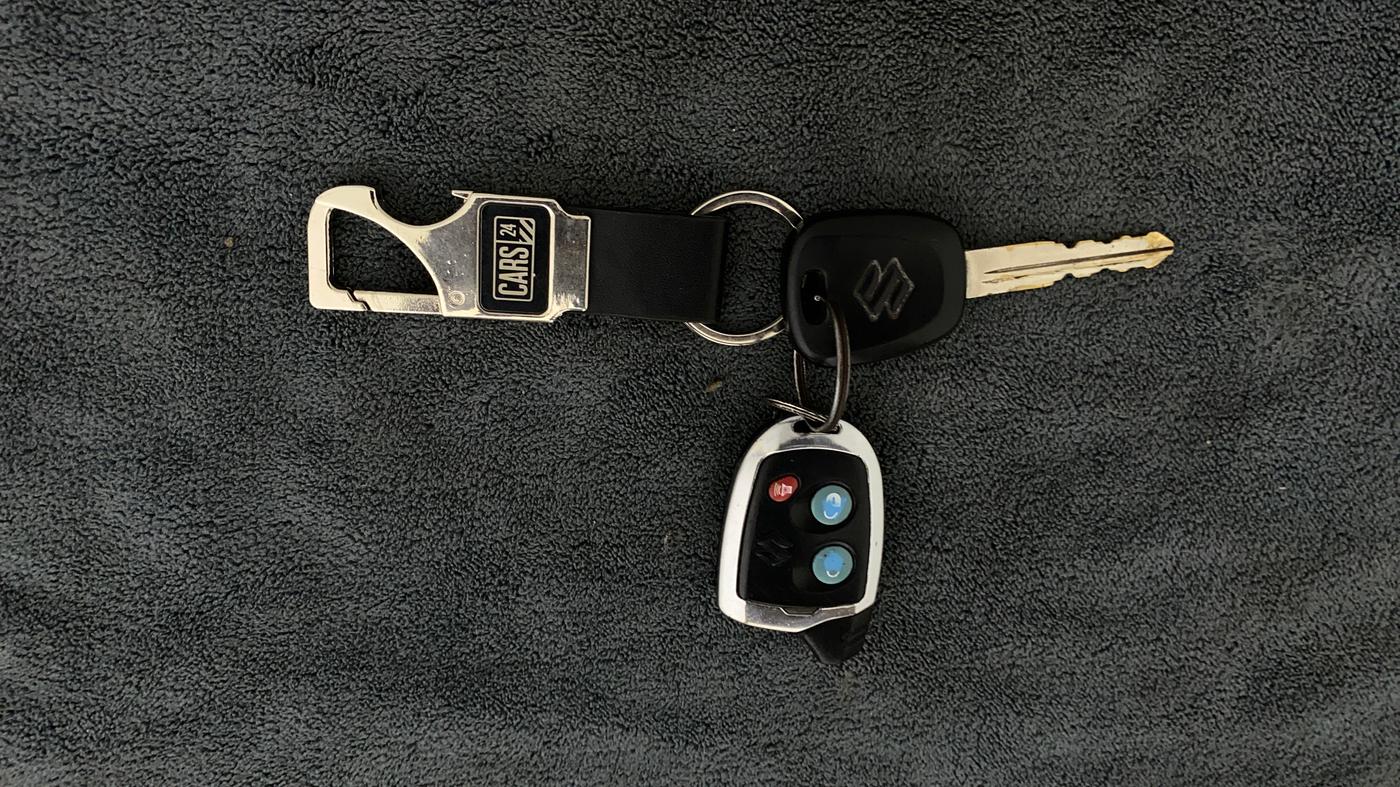 2016 Maruti Celerio VXI (O), Petrol, Manual, 74,862 km, Key Close Up