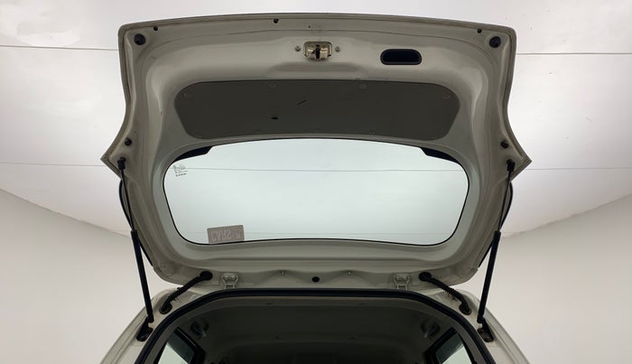 2016 Maruti Celerio VXI (O), Petrol, Manual, 74,862 km, Boot Door Open