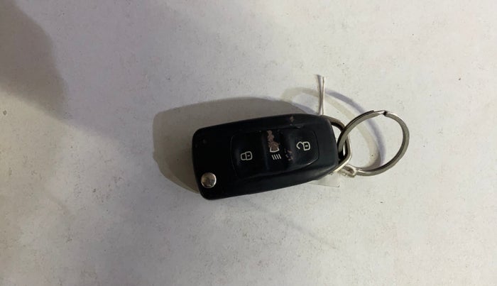 2018 Tata Tiago XZA PETROL, Petrol, Automatic, 68,178 km, Key Close Up