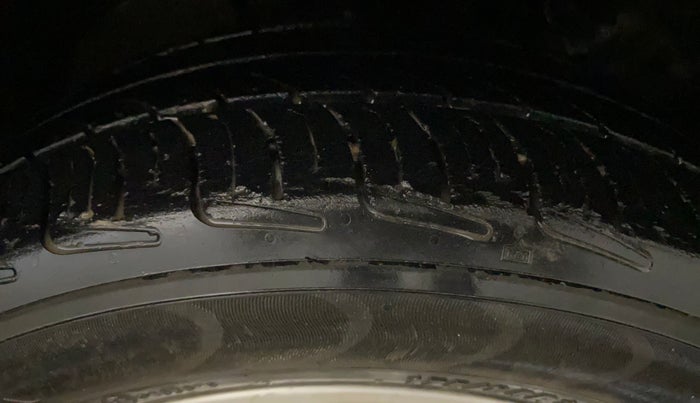 2018 Tata Tiago XZA PETROL, Petrol, Automatic, 68,178 km, Right Front Tyre Tread