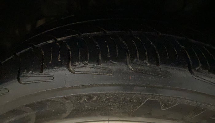 2018 Tata Tiago XZA PETROL, Petrol, Automatic, 68,178 km, Left Front Tyre Tread