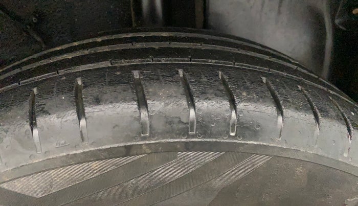 2023 Tata PUNCH CREATIVE  MT, Petrol, Manual, 72,599 km, Left Rear Tyre Tread