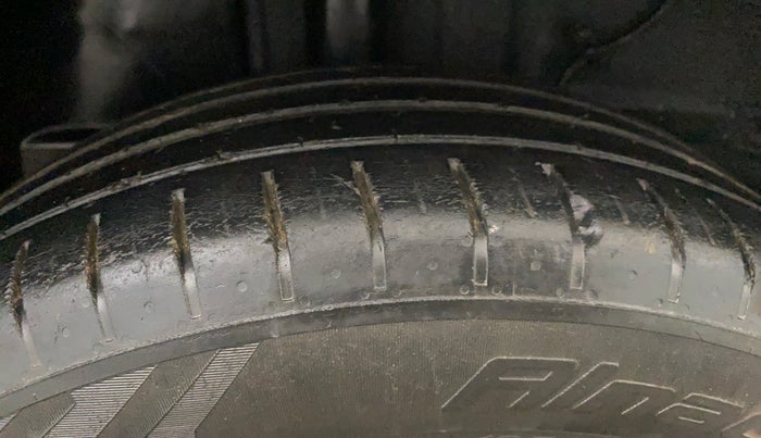 2023 Tata PUNCH CREATIVE  MT, Petrol, Manual, 72,599 km, Right Rear Tyre Tread