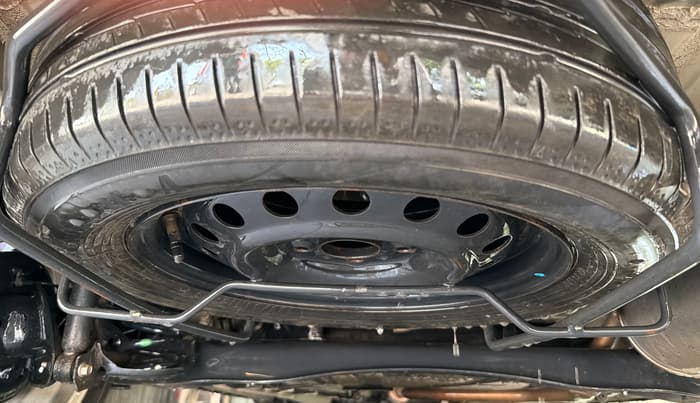 2021 Maruti XL6 ZETA MT, Petrol, Manual, 85,087 km, Spare Tyre