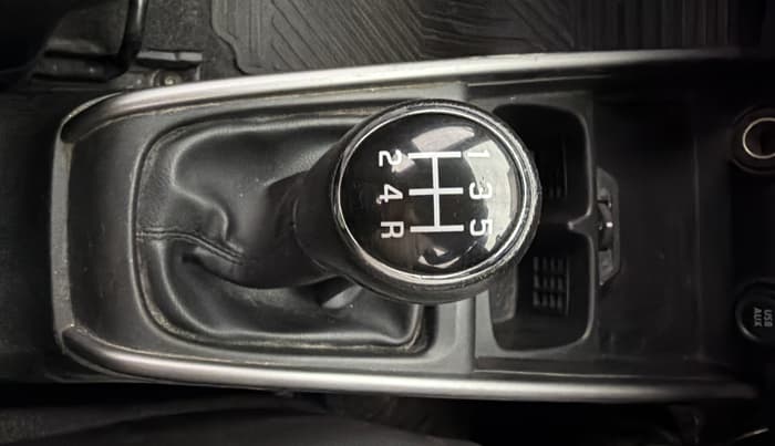 2021 Maruti XL6 ZETA MT, Petrol, Manual, 85,087 km, Gear Lever