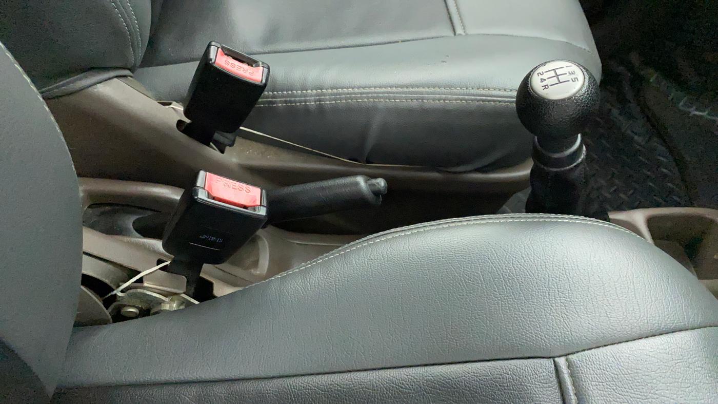 2010 Maruti Zen Estilo LXI, Petrol, Manual, 25,828 km, Gear Lever