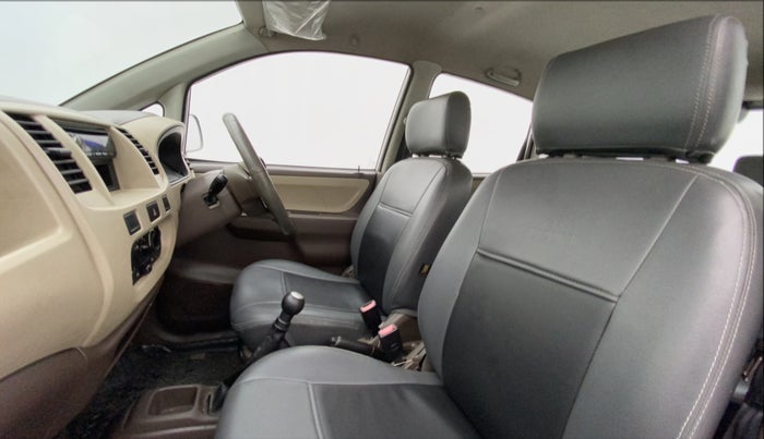 2010 Maruti Zen Estilo LXI, Petrol, Manual, 25,828 km, Right Side Front Door Cabin