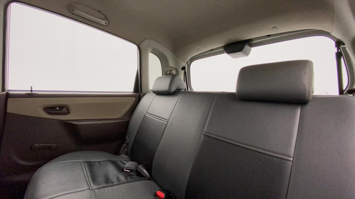 2010 Maruti Zen Estilo LXI, Petrol, Manual, 25,828 km, Right Side Rear Door Cabin