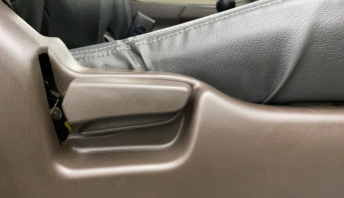 2010 Maruti Zen Estilo LXI, Petrol, Manual, 25,828 km, Driver Side Adjustment Panel