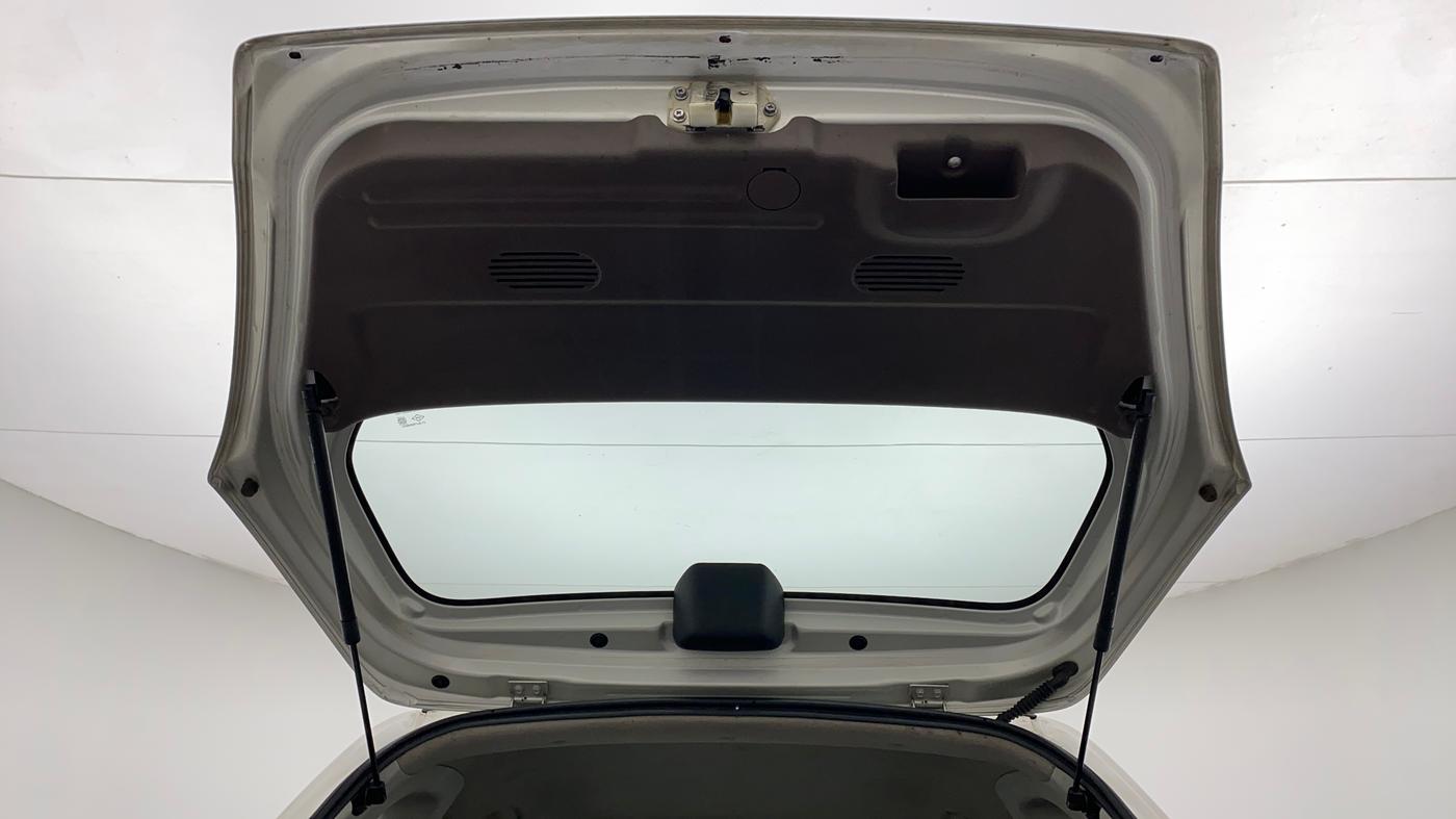2010 Maruti Zen Estilo LXI, Petrol, Manual, 25,828 km, Boot Door Open