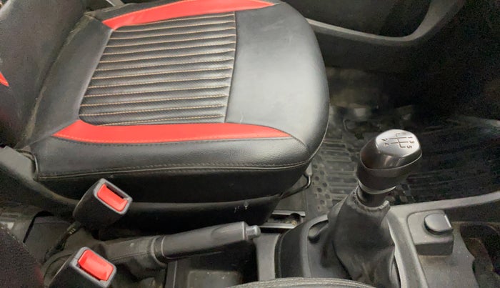 2018 Renault Kwid RXT 1.0 (O), Petrol, Manual, 23,668 km, Gear Lever