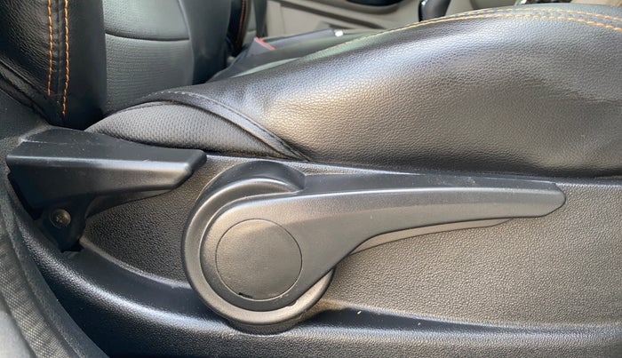 2018 Tata Tiago XZ PETROL, Petrol, Manual, 51,520 km, Driver Side Adjustment Panel