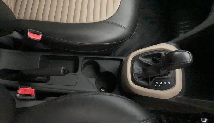 2016 Hyundai Grand i10 MAGNA AT 1.2 KAPPA VTVT, CNG, Automatic, 74,819 km, Gear Lever