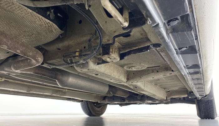 2015 Maruti Swift VXI D, Petrol, Manual, 62,447 km, Right Side Underbody