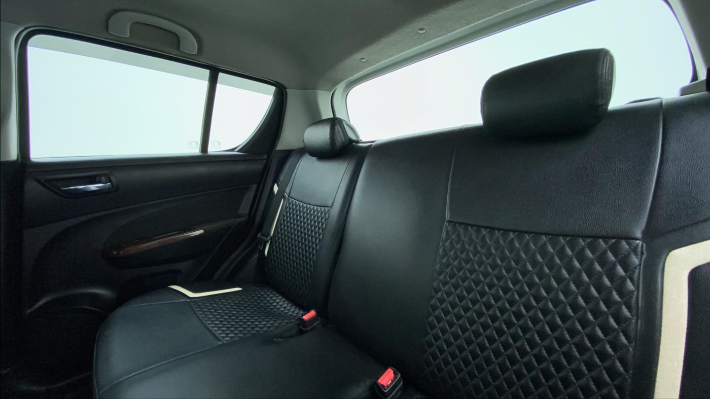 2015 Maruti Swift VXI D, Petrol, Manual, 62,447 km, Right Side Rear Door Cabin