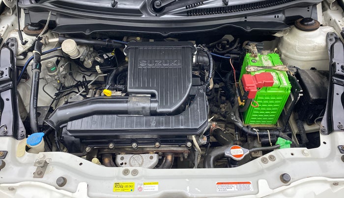 2015 Maruti Swift VXI D, Petrol, Manual, 62,447 km, Open Bonet