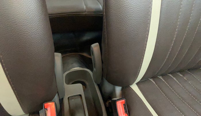 2013 Hyundai i10 SPORTZ 1.2, Petrol, Manual, 44,244 km, Driver Side Adjustment Panel