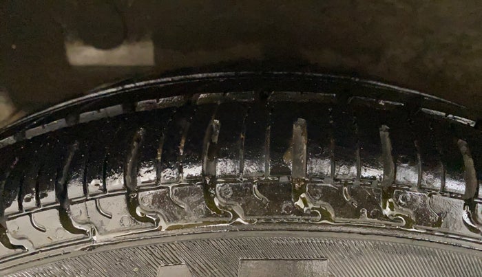 2013 Hyundai i10 SPORTZ 1.2, Petrol, Manual, 44,244 km, Right Rear Tyre Tread