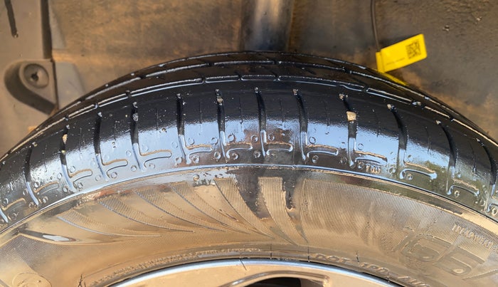 2021 Hyundai GRAND I10 NIOS SPORTZ AMT 1.2 KAPPA VTVT, Petrol, Automatic, 30,399 km, Right Rear Tyre Tread